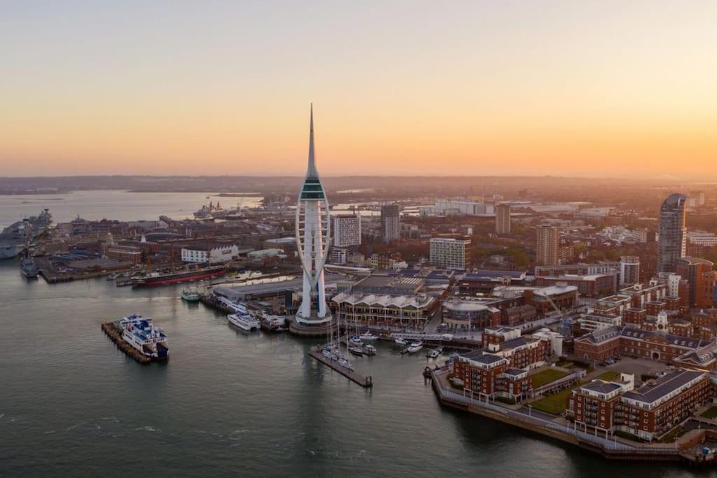 Portsmouth Urban Haven Apartamento Exterior foto