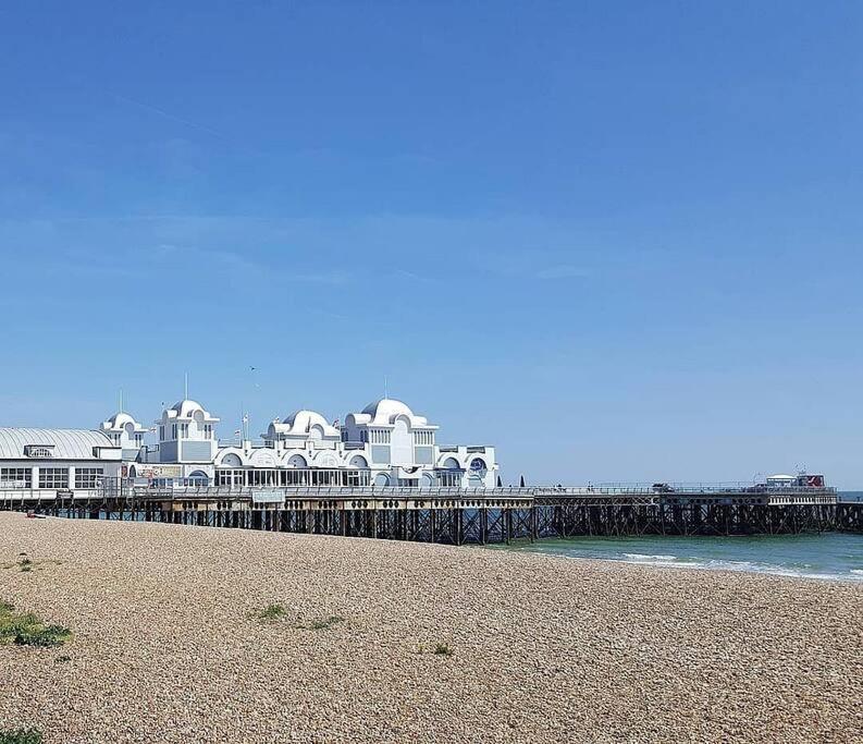 Portsmouth Urban Haven Apartamento Exterior foto